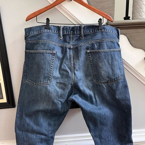 GAP Mens Relaxed Fit Jeans sz 40X34 EUC - Picture 1 of 5